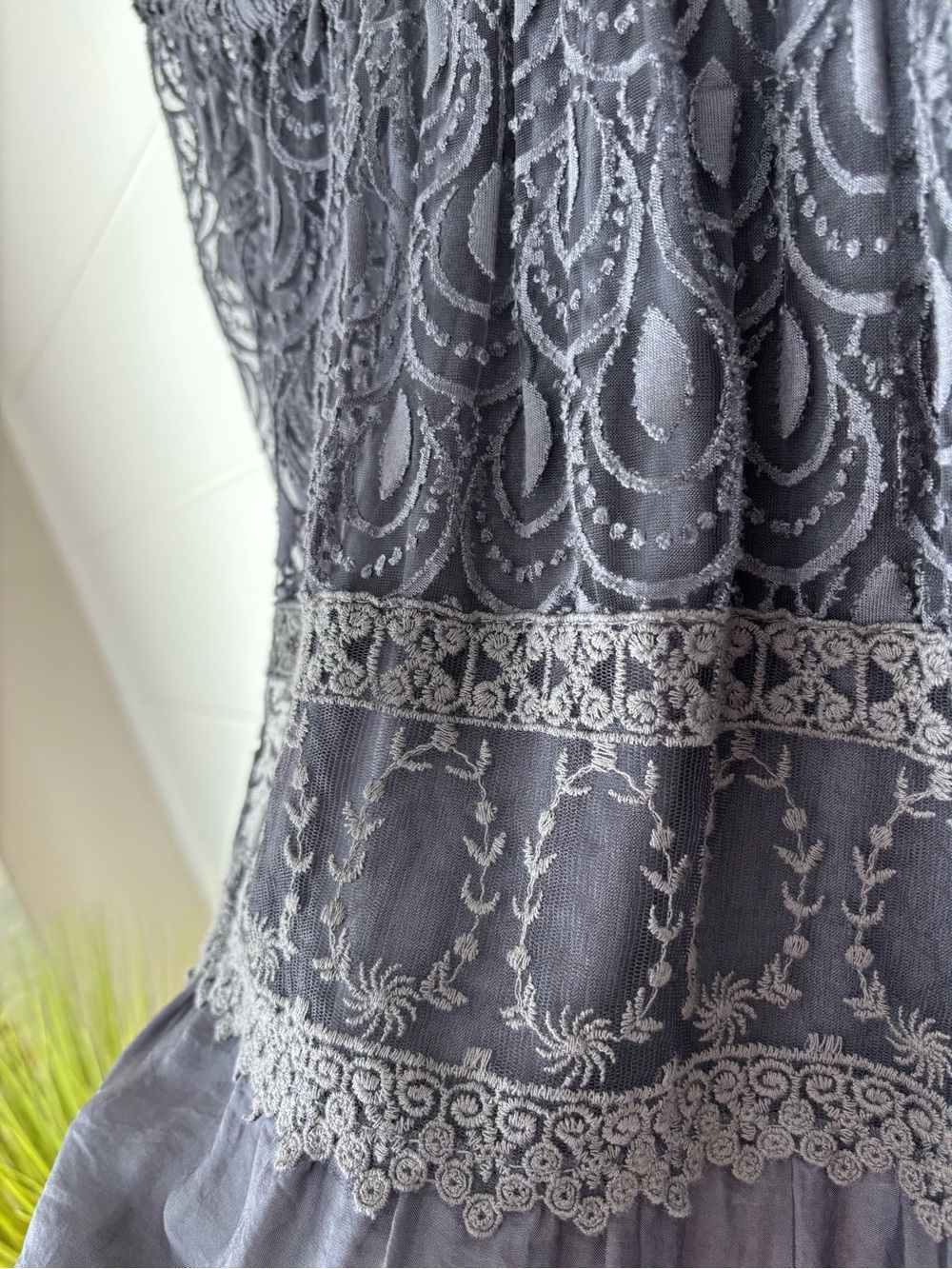 CHARLIE B Lace Off-Shoulder Peasant Blouse in Charcoal Gray Women's Medium - Picture 5 of 11